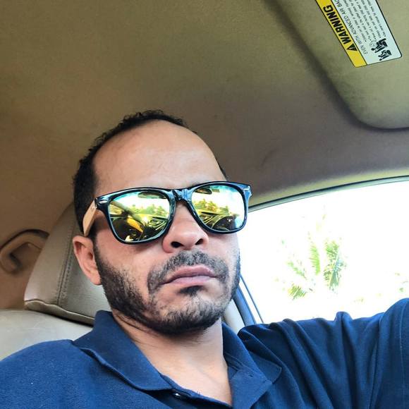 Poshmark profile picture for @flamengo